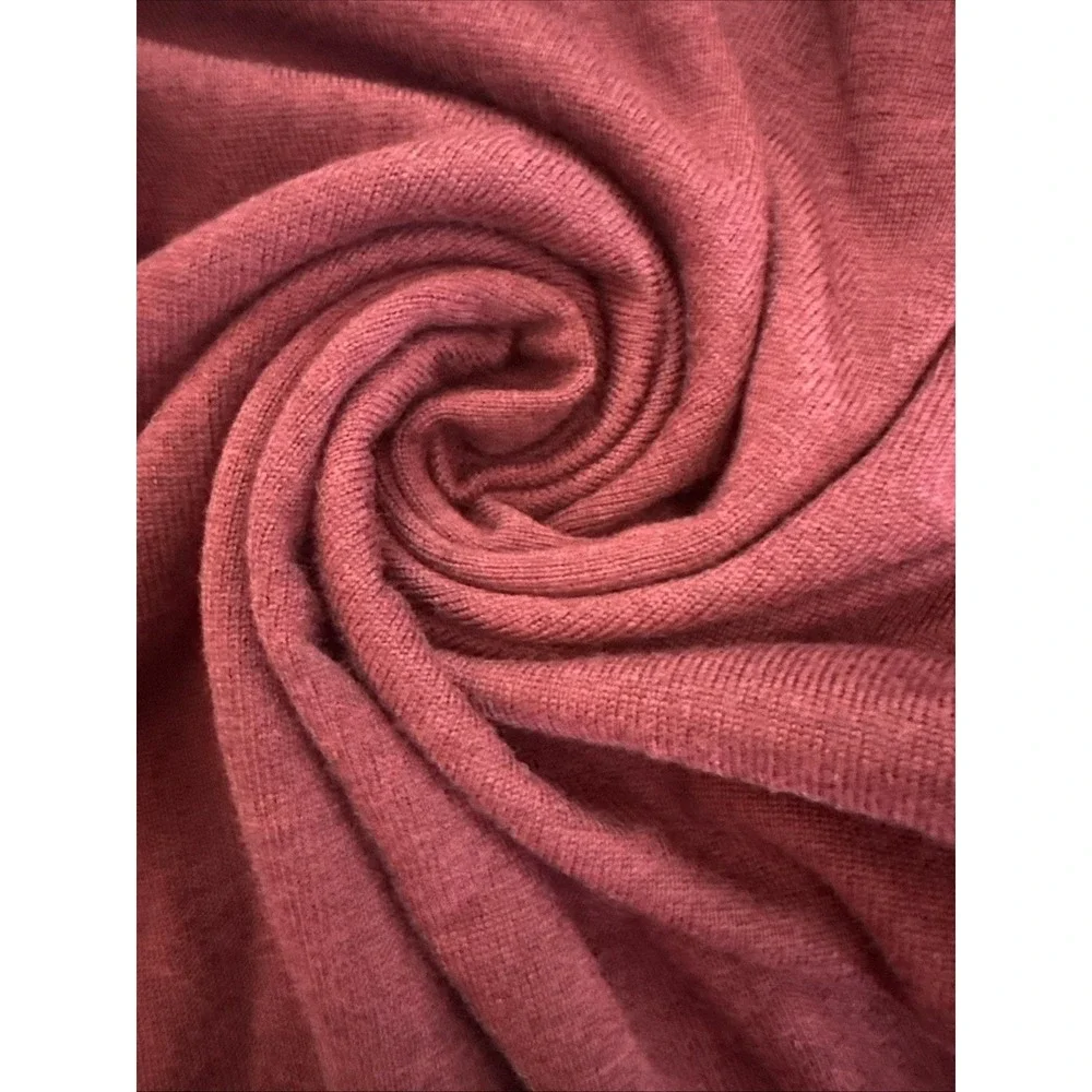 Banana Republic Mens L Burgundy Red Extra Fine Merino Wool V-Neck Knit Sweater